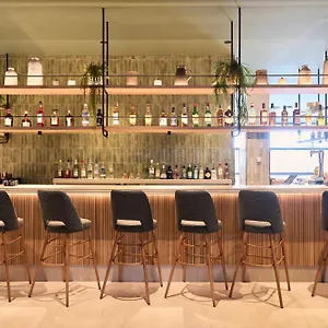 https://nh-barcelona-la-maquinista.topbarcelonahotels.com